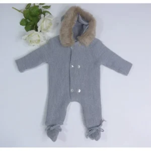 Buzo lana gris doble punto con capucha